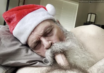 Santa Comes Early to Work My North Pole - Santa Sucks Cock Pt. 1