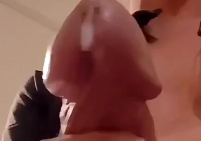Huge Cock Bulge Causes Huge Cumshots for Siixxbig