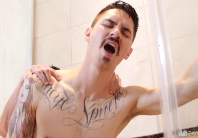 Zak Bishop And Vincent James - Boys Lather Up Together