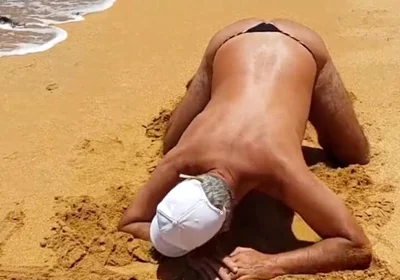 Ladysilva Crossdresser on the Beach Hot Ass
