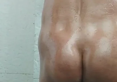 Showing Now Oiled Booty Dance.
