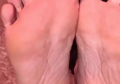 Just Sit Back and Jerk off to My Feet
