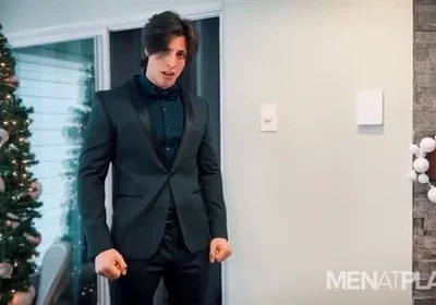 Muscle Guy Shoots A Big Load
