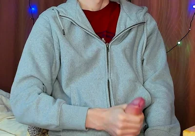 Huge Load Builds as Twink Imagines Friend Sucking