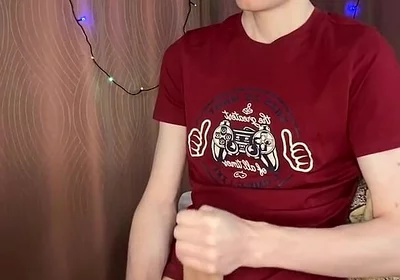 23cm Cock Explodes After Teasing Sensitive Head
