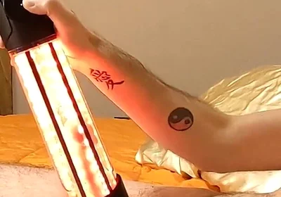 Moiame Titan Red Light Penis Pump Masturbation