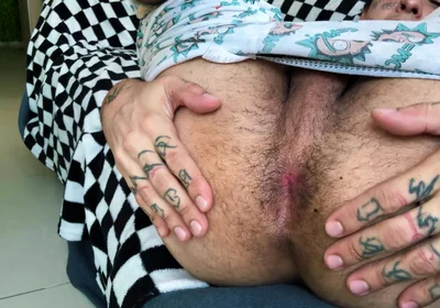 Giant Reveals Himself to Tiny Human While Masturbating and Touching His Body POV