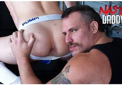 Stepdaddy Jake Jaxx Ass Pounds Twink Asher Day Hard And Deep