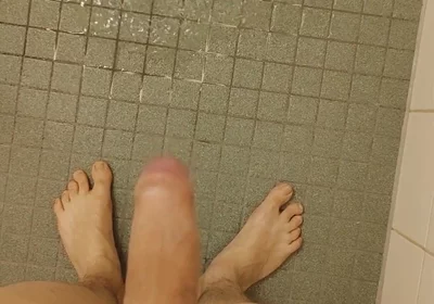 Under the Shower Piss and Cum Mix