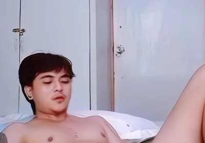 Yuan - Wank Show - Inc. Cum