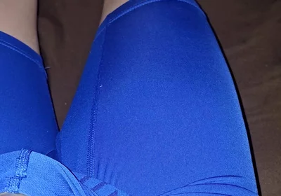 I wank and cum inside a condom while I wear my Blue Nike pro spandex underwear