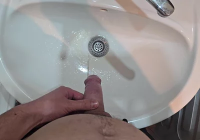 Morning Pee - Big Hard Dick