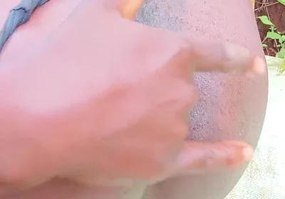 Horny African Bottom Asshole Fingering Outdoors