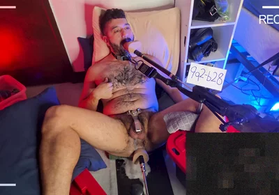 Daily Dose - Ricky Cage Gets Spit-roasted Between Two Machine Cocks!