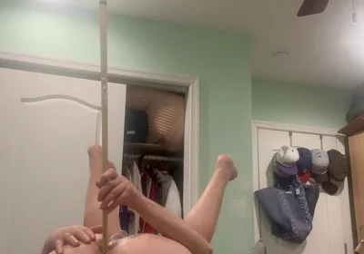 Sissy Fucks His Own Ass