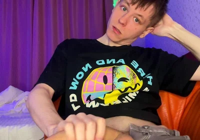 Just a Horny Twink Who Loves to Show off His Big Cock
