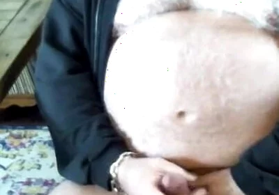 Beardaddychub Jerks on Cam