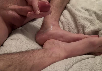 Straight Guy Blasts Thick Ropes of Cum All Over His Smooth Feet Close-up