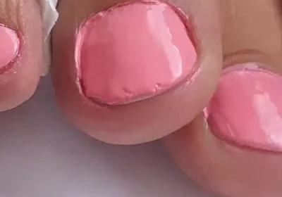 I'm Polishing My Feet and Finger Nails in Pink