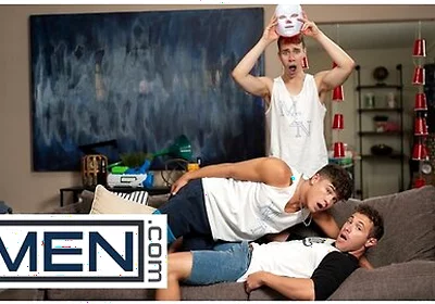 Men - Adam Awbride Bends On His Knees And Takes Kyle And Drake Von Hot Loads On His Face