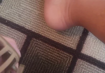 Jacking off with Heels and Nylons and Cumming on Heel