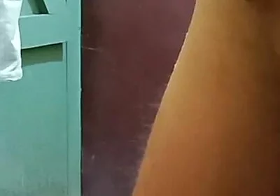 I Enjoyed Doing a Dance Handjob in the Bathroom