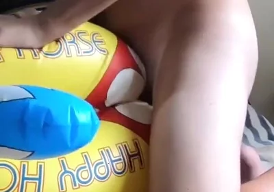 Inflatable ride