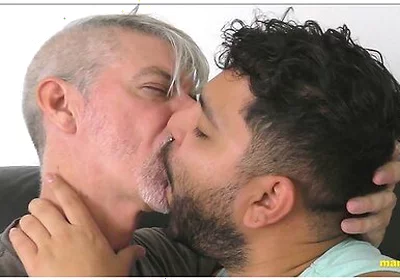 Demetri Silver Visits Richard Lennox For A Tender To Badass Deep Kissing