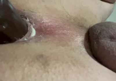 Whiteboy and His Dildo