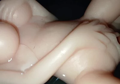 Wife Sex Is Most Intimate with the Owner of a Very Large Penis.