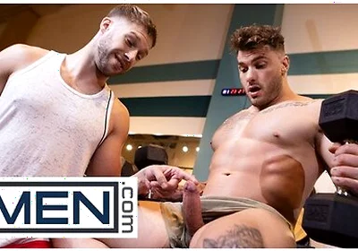William Seeds Muscular Power Leaves Arno Antino Breathless In A Wild, Intense Gym Hookup