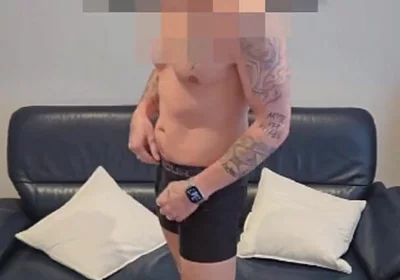 Bisexual Athletic Daddy Get's His Big Cock Sucked and Cums in My Mouth After Beeing Convinced to a Casting