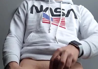 Hot Teen Shaking Cock to Orgasm