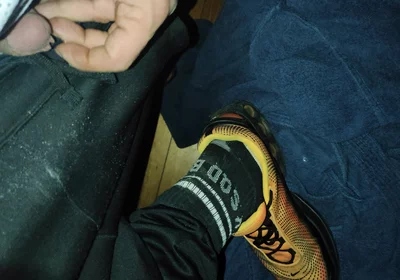 Dirtyjunkbro Doesn't Want to Go to the Toilet. Better on the Sports Shoes