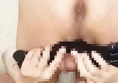 Putting on a Humbler That Shows off Ass - Difficult to Put on Then Embarrassing Position
