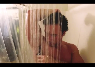 Watch Me Wash My Armpits