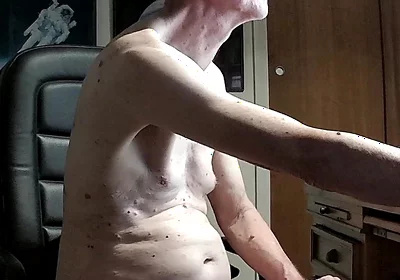 Final Moments From Web Show with Slo Mo Cumshot
