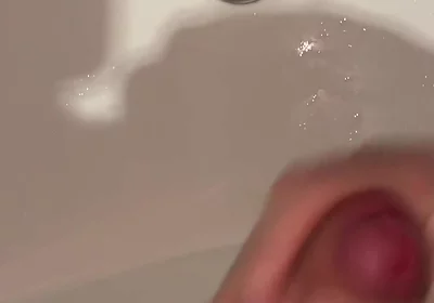 Accidental Golden Shower on My Hand While Pissing in Sink & Cumshots