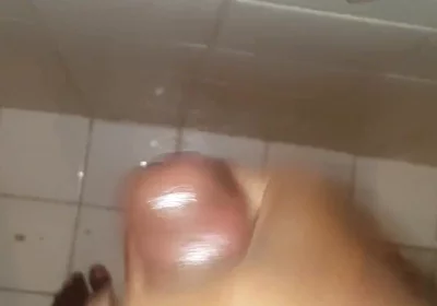 Jerking off S10 E10