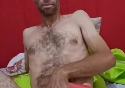 They All Come and Enjoy Watching Me Masturbate with Great Lust