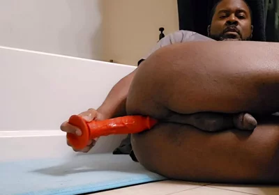 Watch Me Fuck My Black Ass with a Dildo