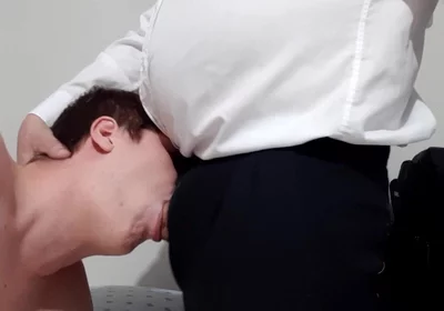 Stepdaddy Getting a Blowjob Before Work.