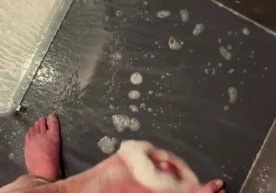Jerked off in the Hotel Shower