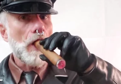 Bluf Smoking