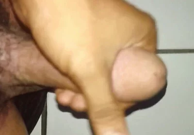 Asian Boy Shaking the Penis Gay Porn