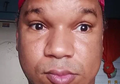With a Beard or Without a Beard