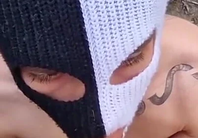 Outdoors Fuck on the Track, a Naked Straight Man Gave His Holes a No-condom Fuck