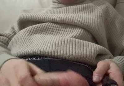 I Relaxed in the Evening While My Friends Were in Another Room. I Came at 42.