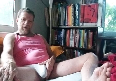 Library Training with Feet and Cum Countdown
