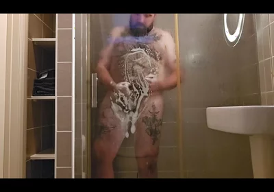 The Airbnb Host Caught Me Jerking off in the Shower!